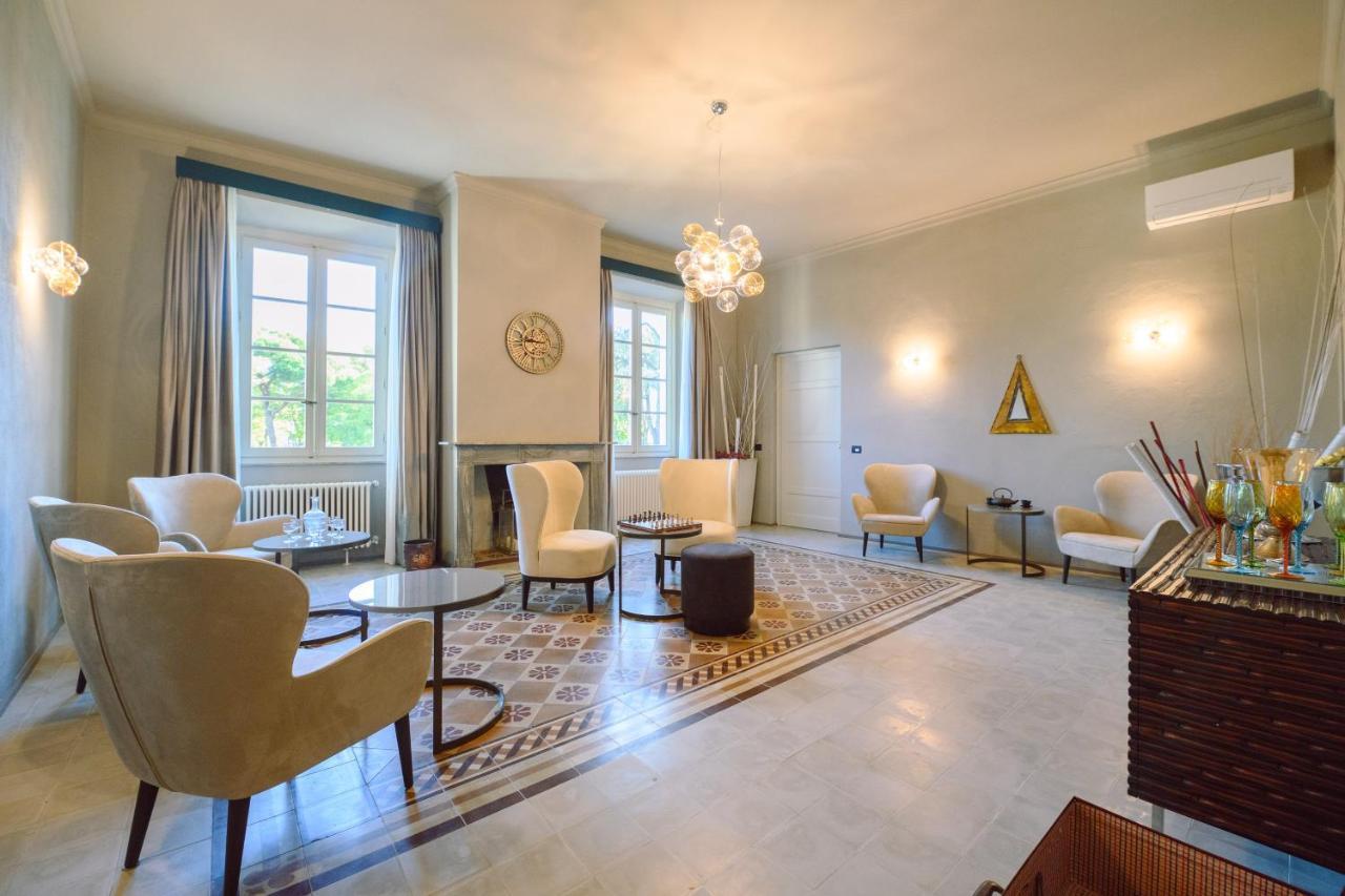 Palazzo Froussard B&B And Living Lucques Extérieur photo