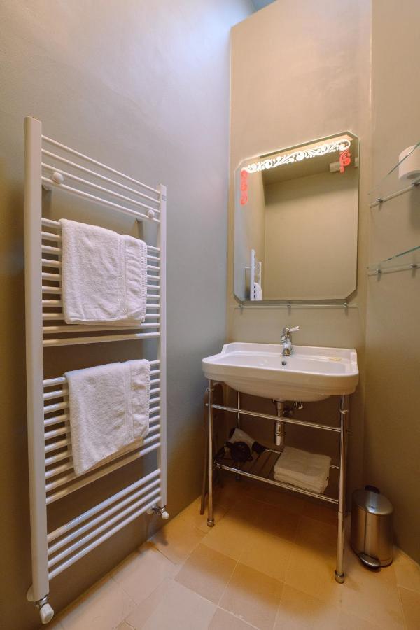 Palazzo Froussard B&B And Living Lucques Extérieur photo