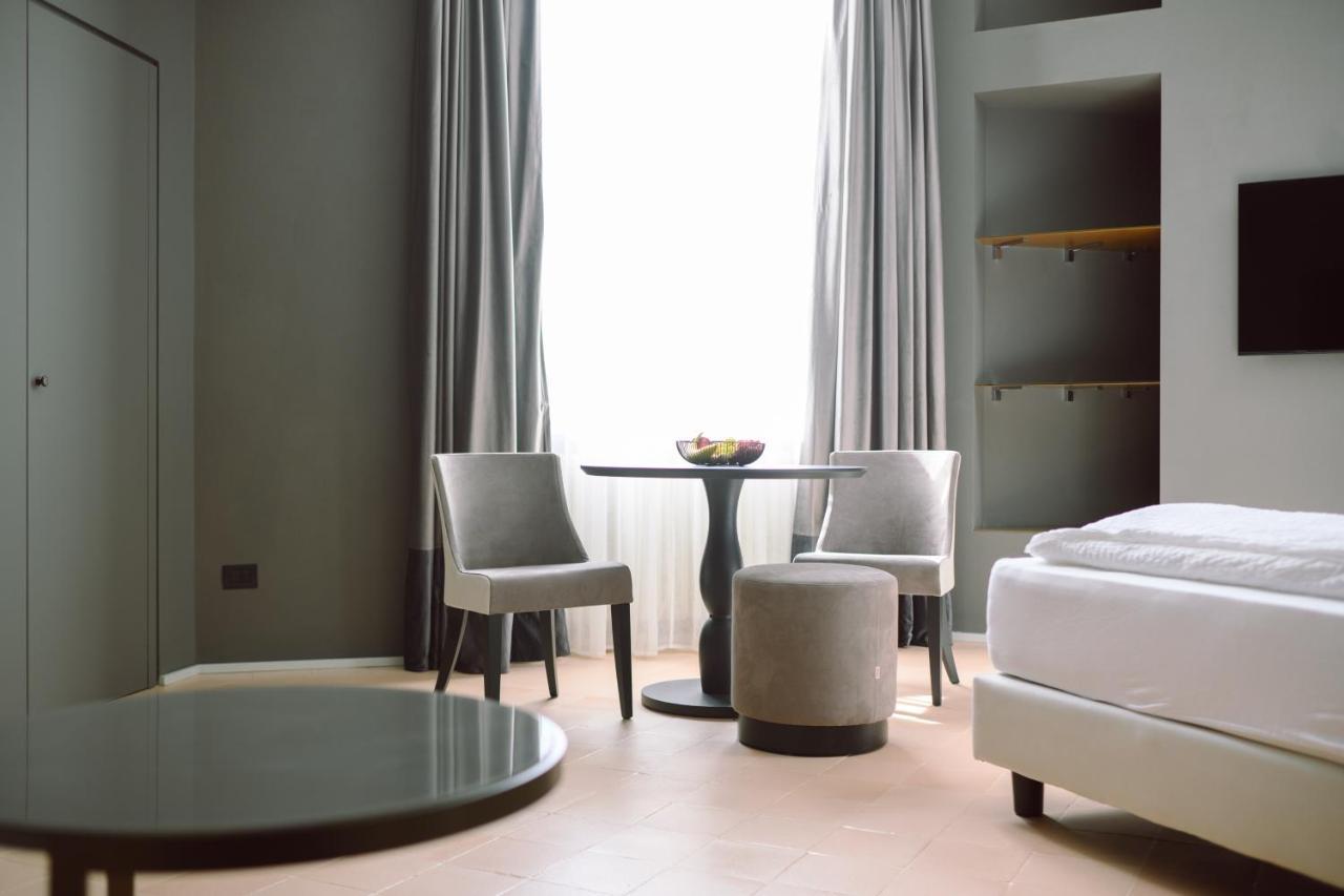Palazzo Froussard B&B And Living Lucques Extérieur photo