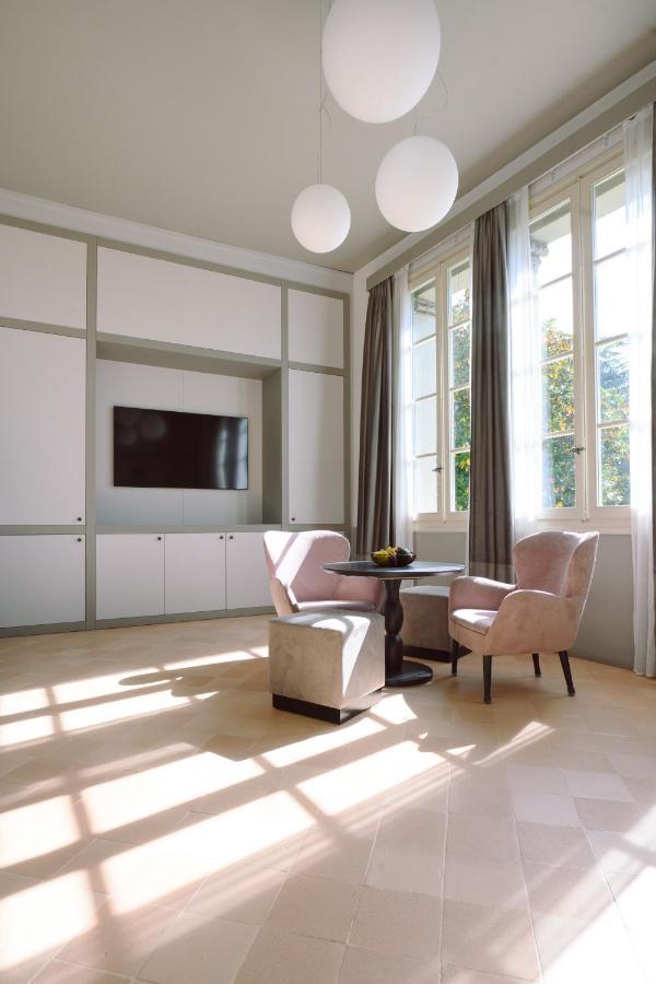 Palazzo Froussard B&B And Living Lucques Extérieur photo