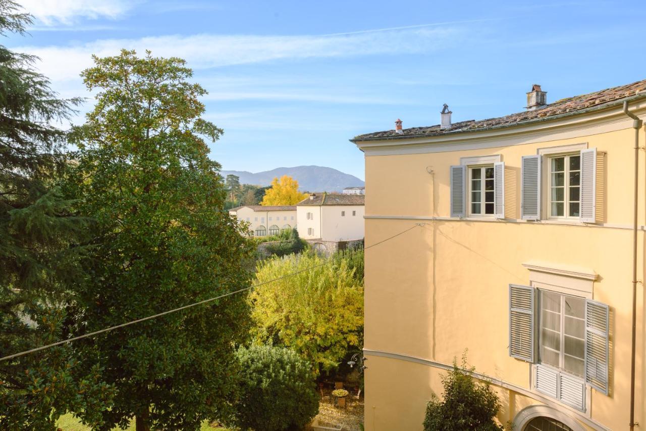 Palazzo Froussard B&B And Living Lucques Extérieur photo